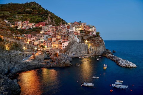 Fishing village of Manarola, blue hour, blue hour, district of Riomaggiore, Cinque Terre, province