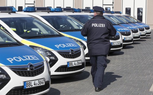 New radio patrol cars at the police station in Potsdam, 14/03/2016