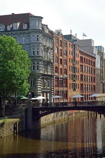 Hamburg, City, Herrengrabenfleet, historische Bürogebäude und Speicher