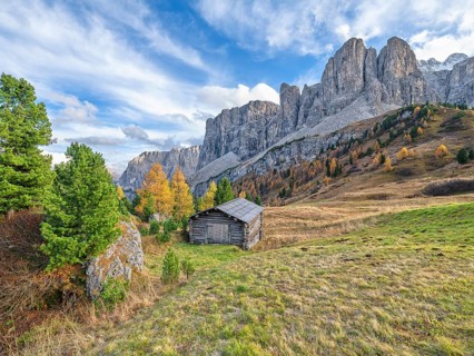 Hut in front of Sella Group, Gardena Pass, Passo Gardena, autumn, Sella Group, Dolomites, Bolzano,