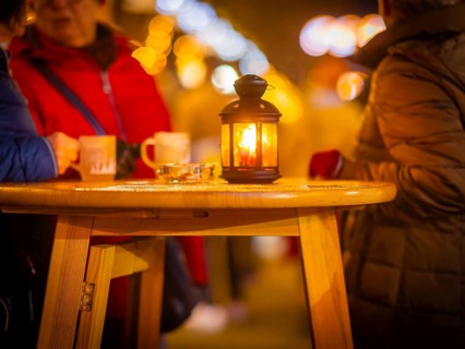 Christmas market on the main street in Dresden Neustadt, Dresden, Saxony, Germany, Europe