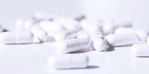 Close up of pharmaceutic pills (Close up of pharmaceutic pills)