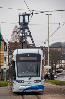 Tram, line 302, on Friedrich-Ebert-Straße, Freiheitstrasse stop, in Bochum-Wattenscheid, in the