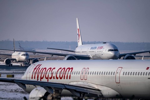Aircraft on the taxiway at Frankfurt FRA airport, Fraport, in winter, Hesse, Germany, Europe
