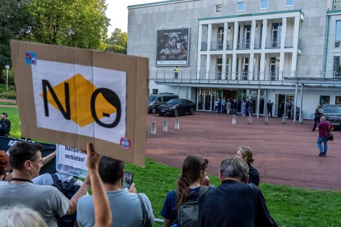 Protests against a so-called citizens' dialogue of the AfD in the Philharmonie in Essen, the