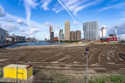 The Rijnhaven, a 28-hectare harbour basin, has now been filled in by almost a third to create space
