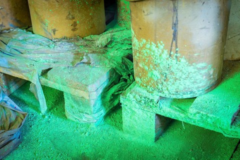 Schindler's blue colour factory is located directly on the Zwickauer Mulde river and belongs to the