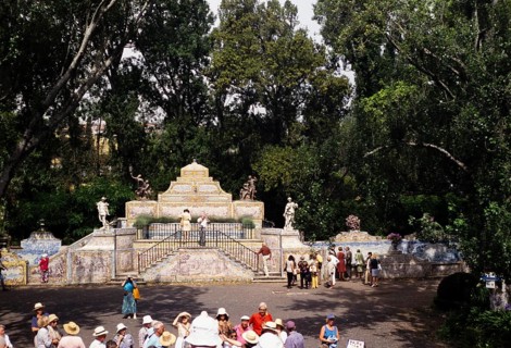 Gardens in the National Palace of Queluz, Sintra, near Lisbon, Portugal, Europe