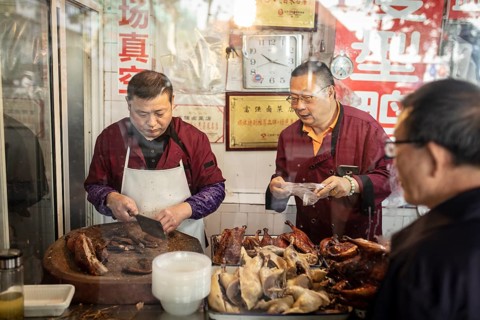 Fu Qiang Braised Food Store by Lin Qing and Li Hong Cheng, the shop has a long tradition, Nanjing,
