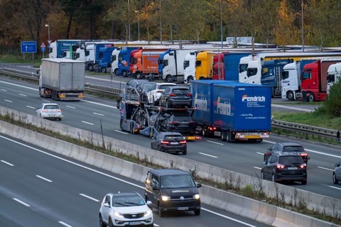 Rest area Ohligser Heide Ost, on the A3 motorway, direction Oberhausen, near Solingen, full truck