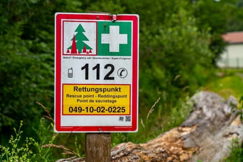 Rescue point system in German forests, locations are indicated on signs that can be given to the