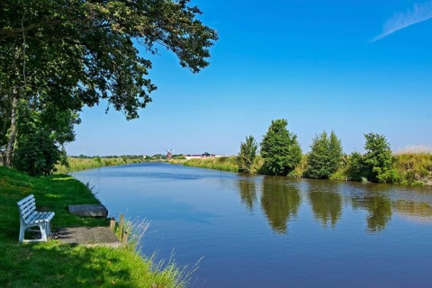 East Frisian landscape near Greetsiel, Krummhörn, East Frisia, Lower Saxony, Germany, Europe