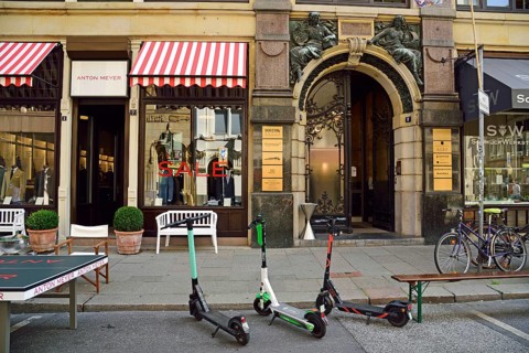 Europe, Germany, Hamburg, City, Old Town, Nikolai Quarter, pedestrian zone, fashion house Anton