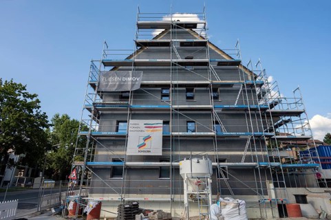 Scaffolding on a new residential building with thermal insulation, Erlangen, Middle Franconia,