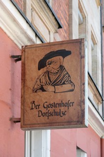 Nose sign of a pub, Der Gostenhofer Dorfschulze, Gostenhof, Nuremberg, Middle Franconia, Bavaria,