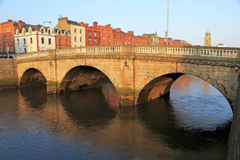 Mellows Bridge crossing River Liffey, city of Dublin, Ireland, Irish Republic built 1760s, Europe