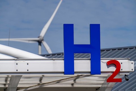 Hydrogen filling station in Antwerp, for cars and lorries, H2 lettering, Belgium, Europe