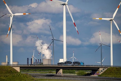 RWE Windpark Jüchen A44n, Garzweiler wind farm, at the Garzweiler opencast lignite mine, on the A44