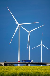RWE Windpark Jüchen A44n, Garzweiler wind farm, at the Garzweiler opencast lignite mine, on the A44