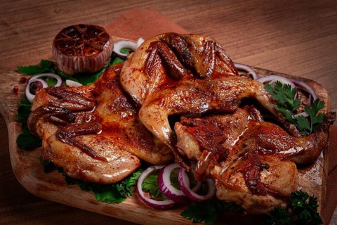Fried, quail meat, tobacco (tapaka), with spices, homemade, no people