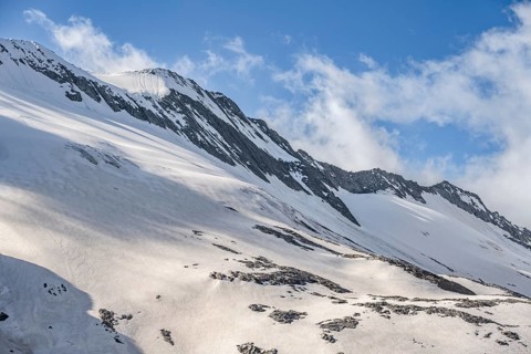 Mountain landscape with rock and glacier, Furtschaglkees glacier, Berliner Höhenweg, Zillertal