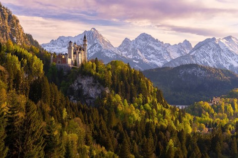 Neuschwanstein Castle near Füssen, Hohenschwangau Castle, evening mood, Schwangau, Allgäu Alps,
