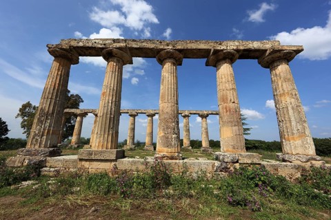 Metaponto, Metaponte, Doric hera temple, Tavole Palatine, Basilicata, Italy, Europe