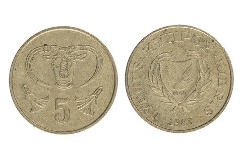 Cypriot coin, with shield symbol and year 1983, 5 cents, obverse and reverse