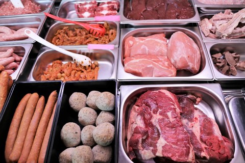 Variety of fine meat products in the butchery (Variety of fine meat products in the butchery)