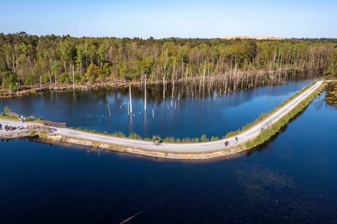 Whitsun lake in the Kirchheller Heide, near the HeidhofWhitsun lake in the Kirchheller Heide, near