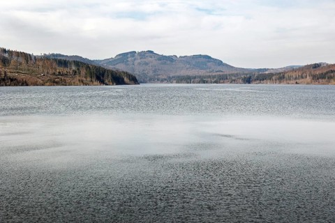 Dam of the Granetal dam. The dam has a capacity of 46.4 million cubic metres of water, Langelsheim,
