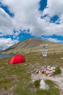 Bivouac at a mountain lake in Norway, Norway, Europe