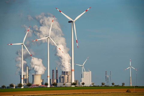 Lignite-fired power plant, RWE Power AG Seurat power plant, wind power plants, 2 units were shut
