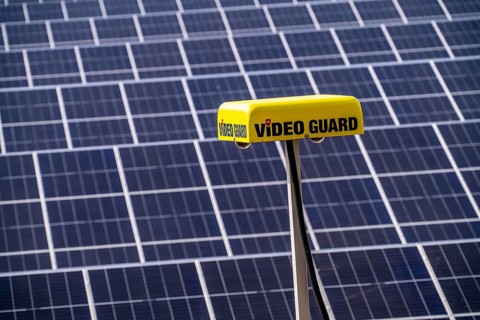 Video Guard video surveillance at the solar park near Neukirchen-Vluyn, along the A40 motorway,