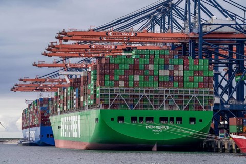 Euromax Container Terminal, container freighter Cosco Shipping Universe, behind and Ever Genius,