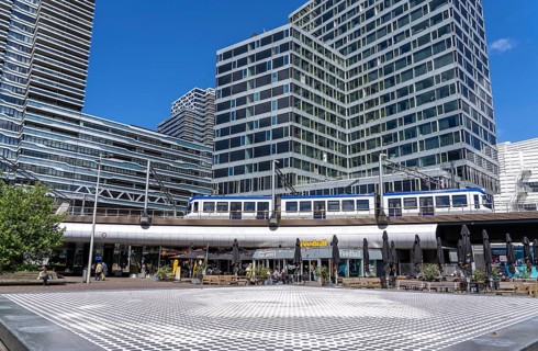 Public transport connections at The Hague Central Station, Centraal Station, local transport, above