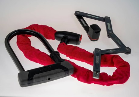 Various bicycle locks, U-lock, chain lock, folding lock