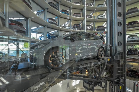 Car tower interior, lift, vehicles, Autostadt Volkswagen, Wolfsburg, Lower Saxony, Germany, Europe