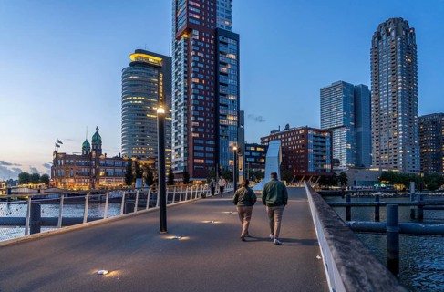High-rise buildings at Kop van Zuid, at the Rijnhaven harbour basin, Rijnhavenbrug, bridge, Hotel