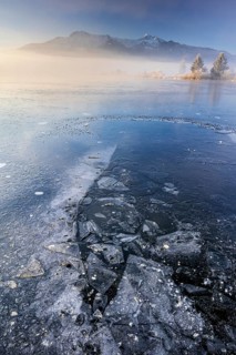 Frozen lake, ice, icy, morning light, fog, winter, mountains, Loisach-Lake Kochel moor, view of