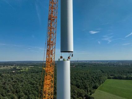 Dorsten, North Rhine-Westphalia, Germany, construction of a wind turbine, the first wind turbine of
