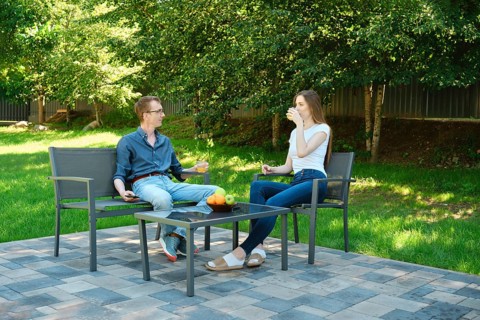 The concept of good family relationships and communication between parents and children