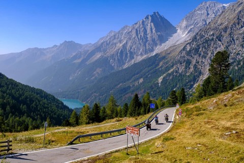 Pass road with a view of Lake Antholz, Staller Sattel, between the Antholz Valley, South Tyrol