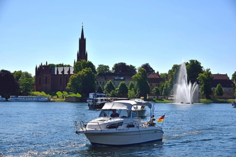 Europe, Germany, Mecklenburg-Western Pomerania, island town Malchow, view to the cultural centre