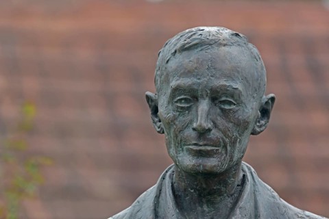 Sculpture Hermann Hesse, monument, bronze, detail, head, Gaienhofen, Untersee, Lake Constance, Lake