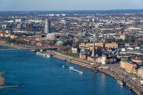 View over the city centre of Düsseldorf, Rheinkniebrücke over the Rhine, Altstadtufer, from North