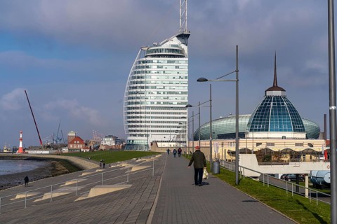 Skyline of Bremerhaven, Atlantic Sail City Hotel skyscraper, Klimahaus, harbour worlds, Weser dyke,