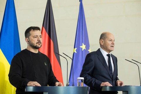 Volodymyr Zelensky (President of Ukraine) and Olaf Scholz (Chancellor of the Federal Republic of