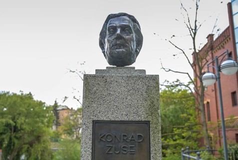 Bust of Konrad Zuse, Street of Remembrance, Spreebogen, Moabit, Mitte, Berlin, Germany, Europe