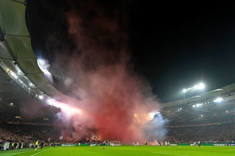 Bengalos, pyrotechnics, pyro, fireworks, Cannstatter Kurve, fan block, atmospheric, threatening,